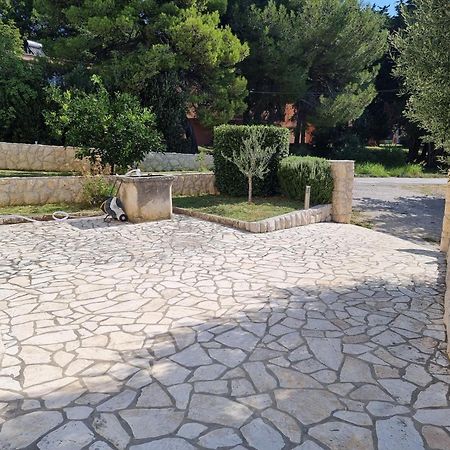 Apartments Suha Punta - Villa Babalonija Kampor エクステリア 写真