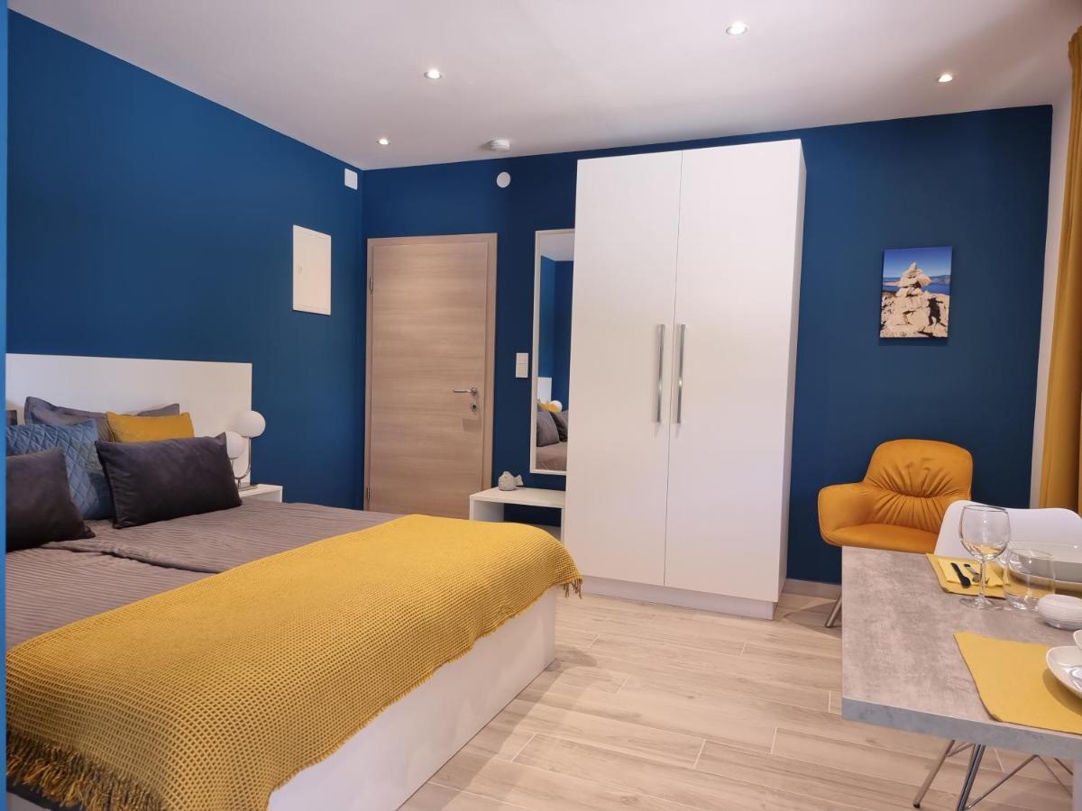 Apartments Suha Punta - Villa Babalonija Kampor エクステリア 写真